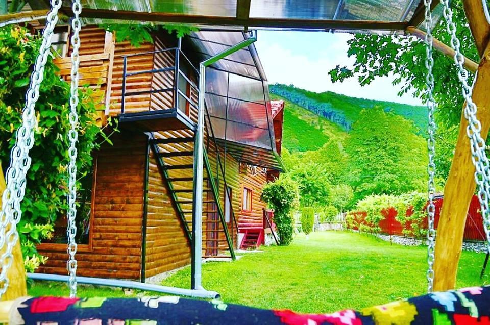 Отель Casa Bunicii Costesti  Экстерьер фото